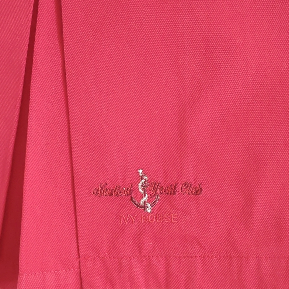 NWOT. 100% Cotton Red Pleated Skirt with Front Embroidered Logo & Left Side Zip. - Picture 5 of 5
